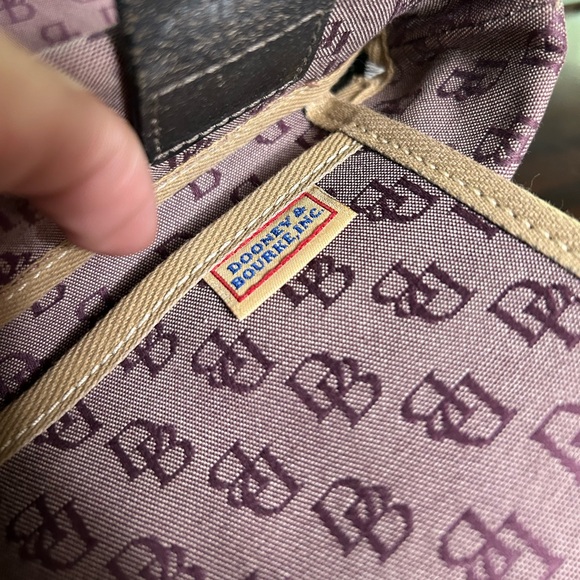 Dooney & Bourke handbag - Picture 8 of 13